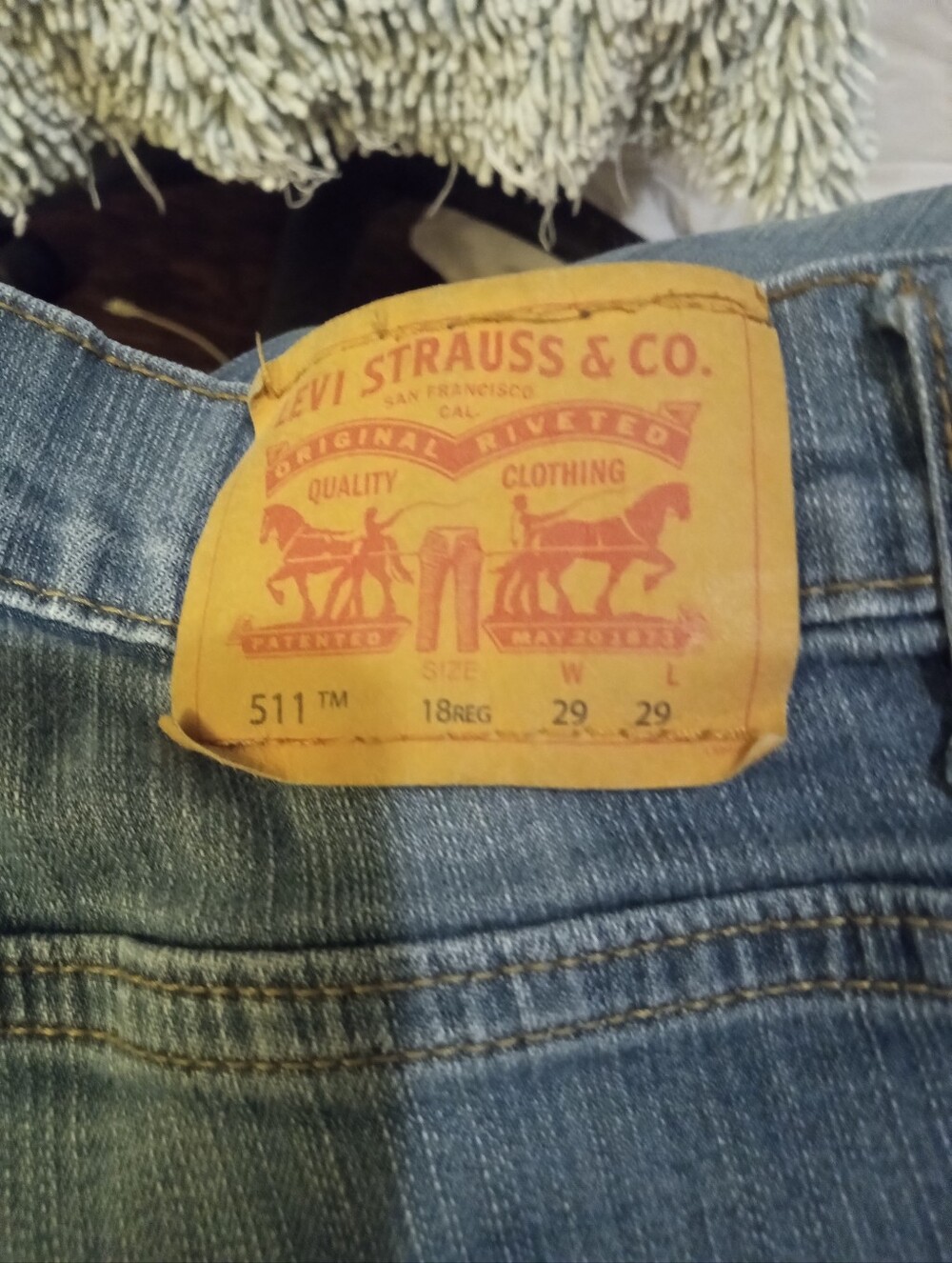 18 Reg. 29x29 Levi's 511 Skinny Jeans in Blue with Tan Patch